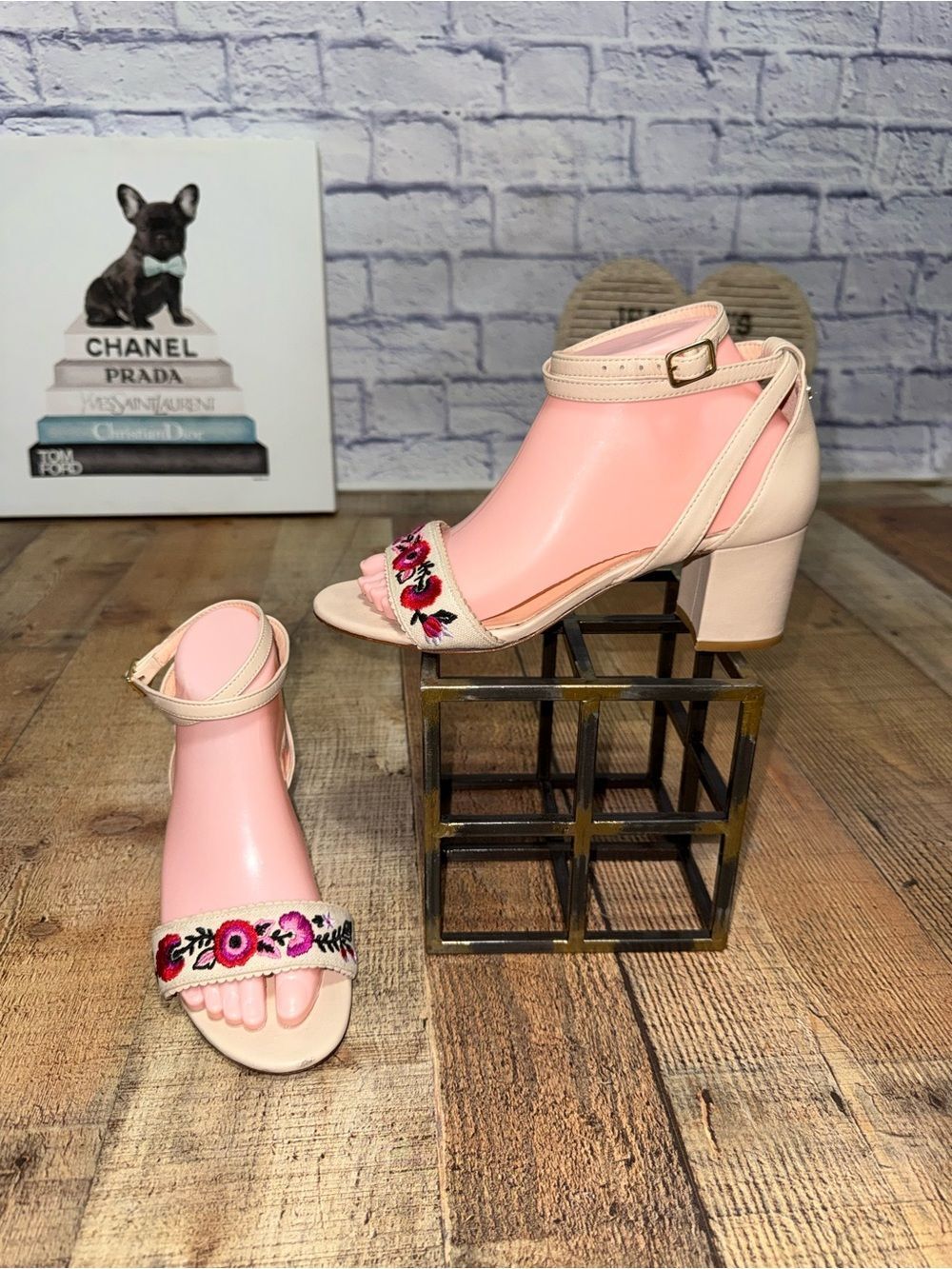 Kate spade floral embroidery Watson sandals